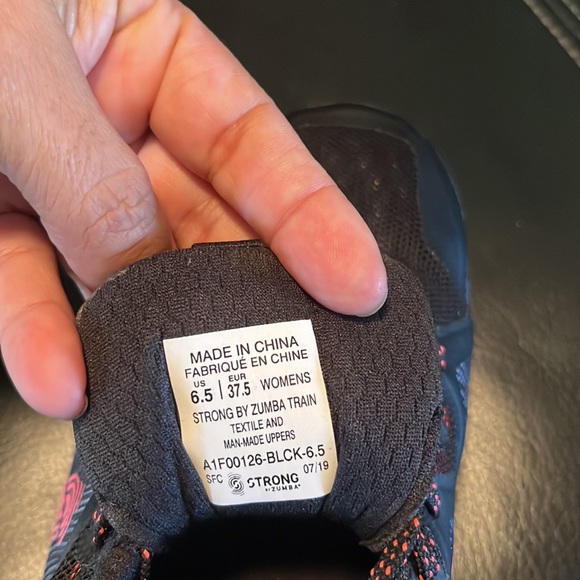 Strong Zumba shoes - Picture 6 of 8